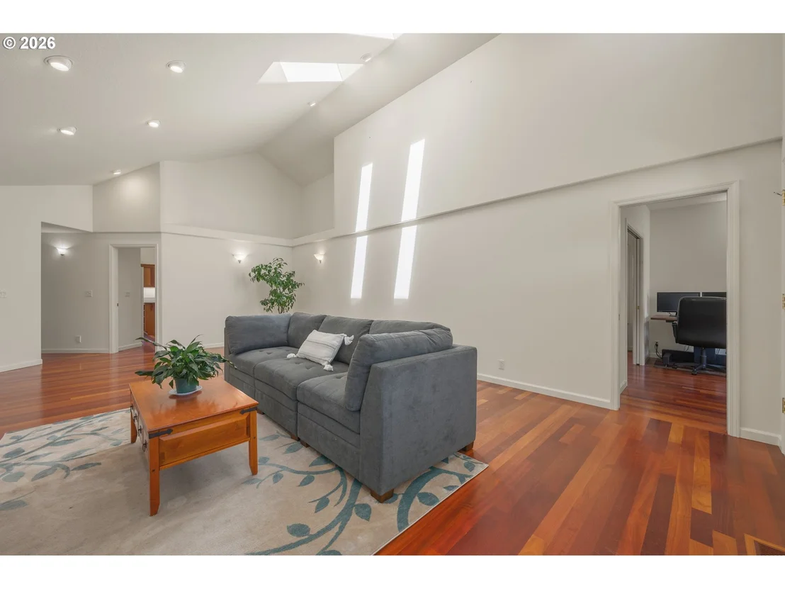 Photo of 4168 TORRINGTON AVE