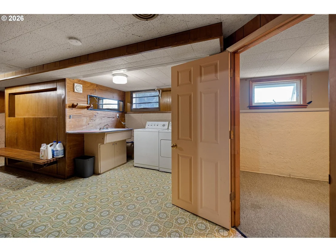 Photo of 3190 W 18TH AVE
