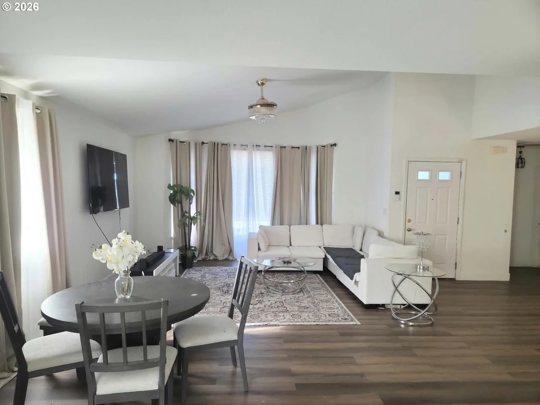Photo of 1354 FORESTVIEW DR