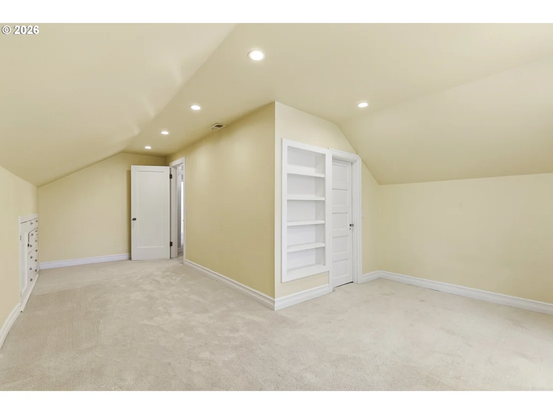 Photo of 1241 DIVISION ST