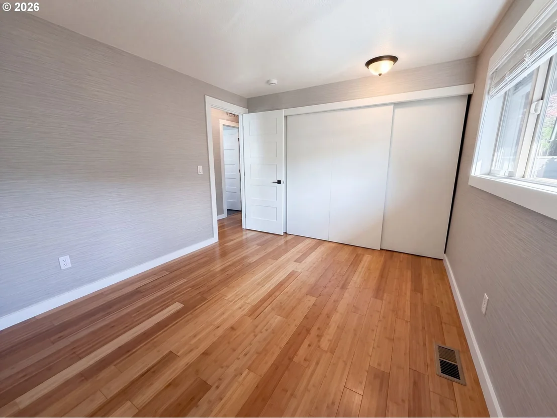Photo of 1320 NE 17TH ST