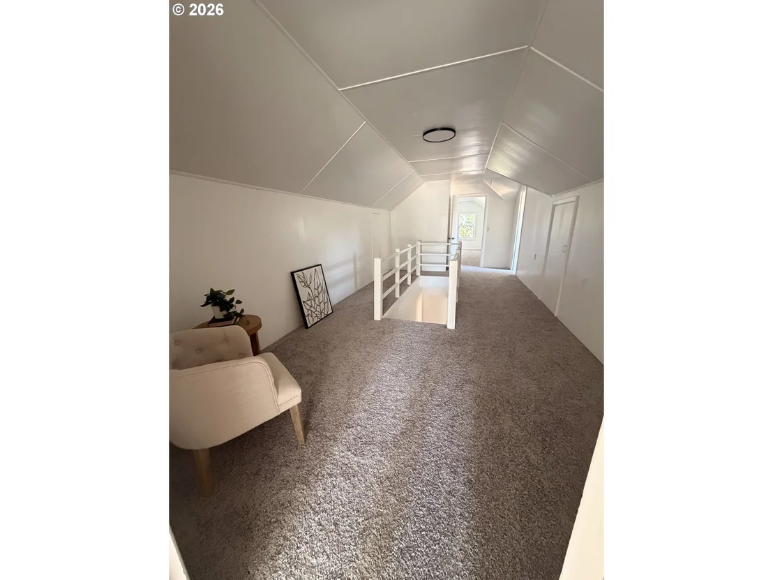 Photo of 775 HOWARD AVE