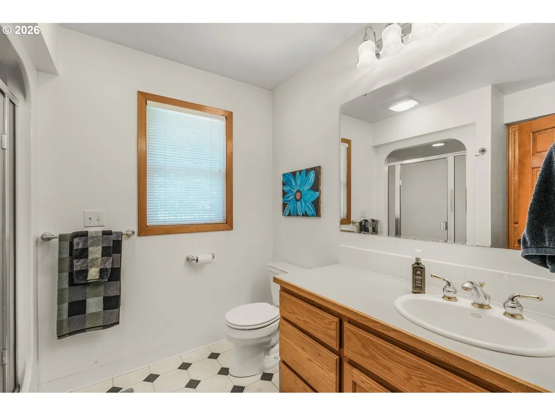 Photo of 230 PARK DR