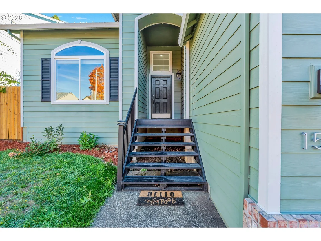 Photo of 1558 SE JASMINE WAY