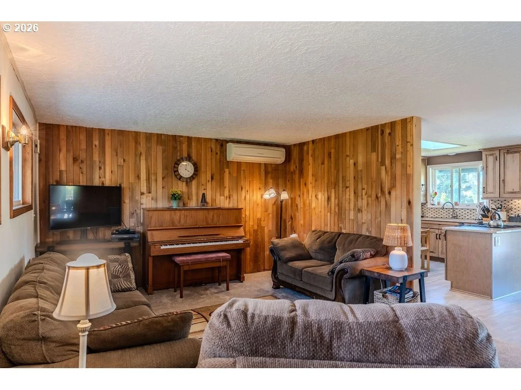 Photo of 32728 NE CHAMBERLAIN RD