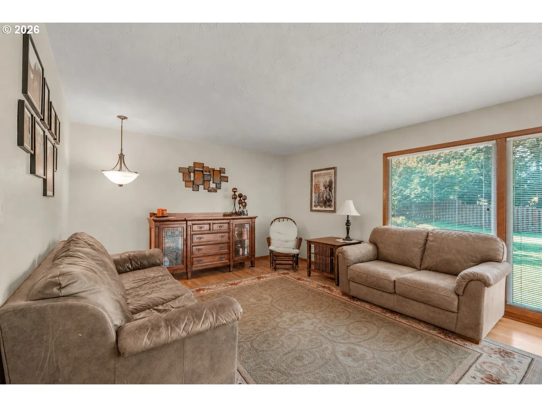 Photo of 230 PARK DR