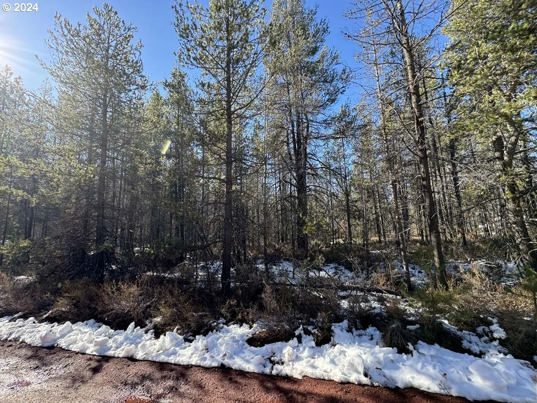 Photo of Unit LOT14 at Cloudcap DR