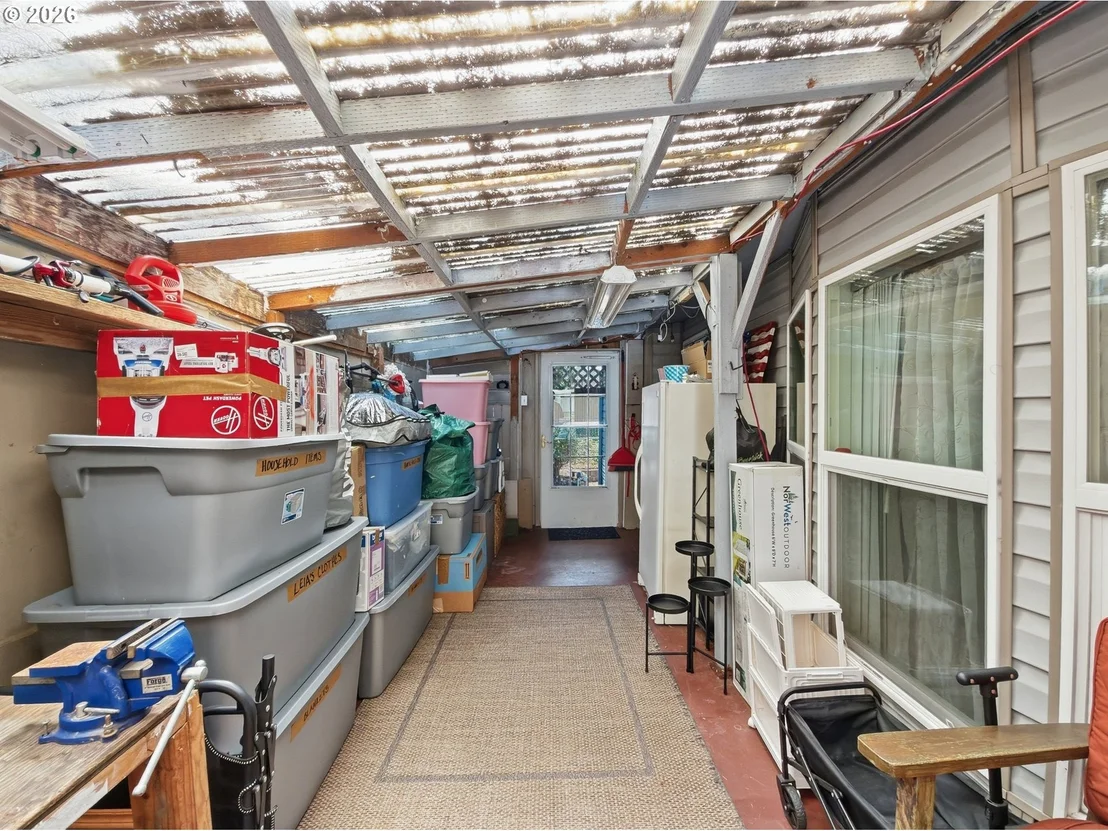 Photo of Unit 39 at 2145 31ST ST