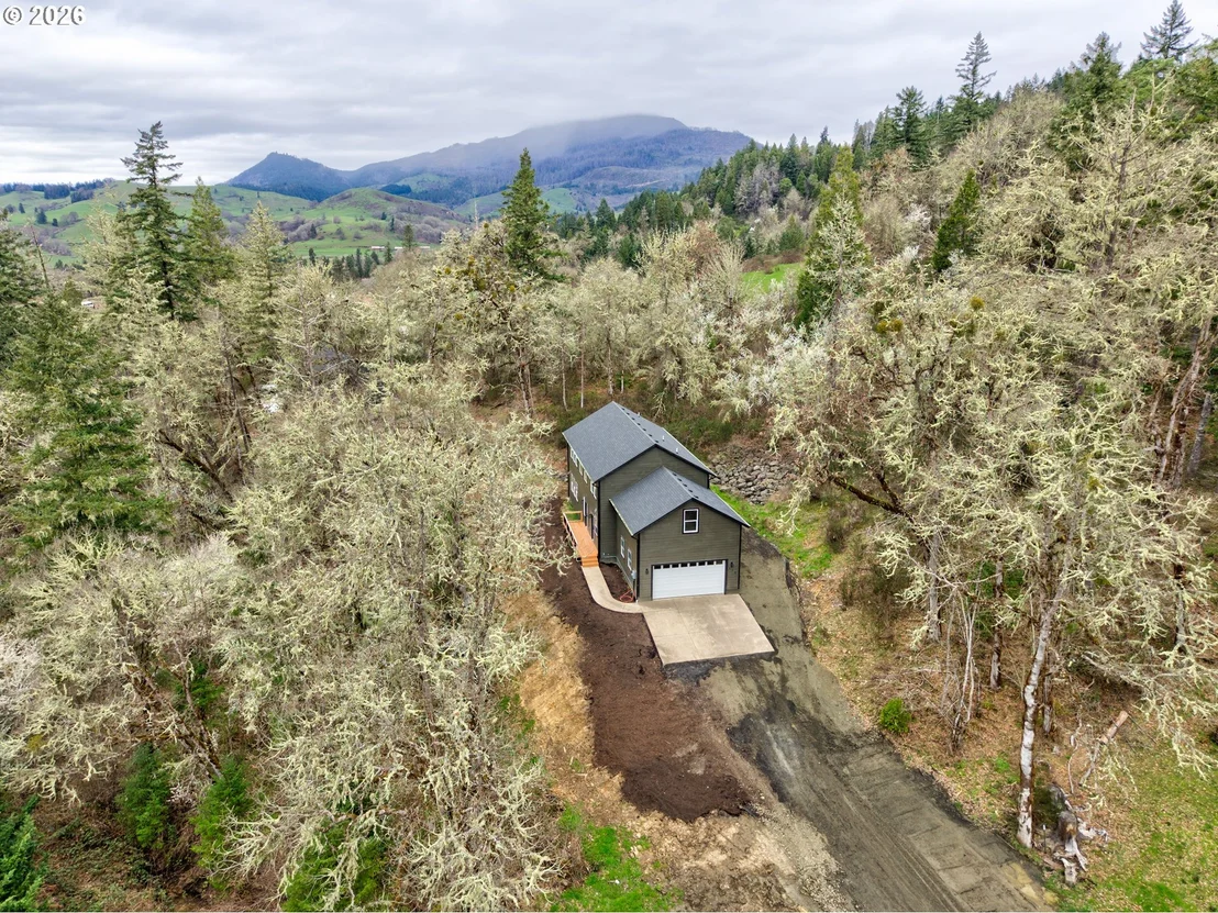 Photo of 610 TERRACE DR