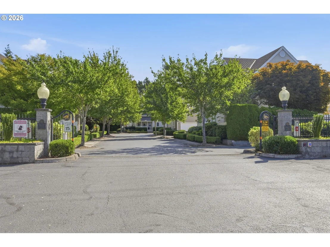 Photo of 441 COVEY LN