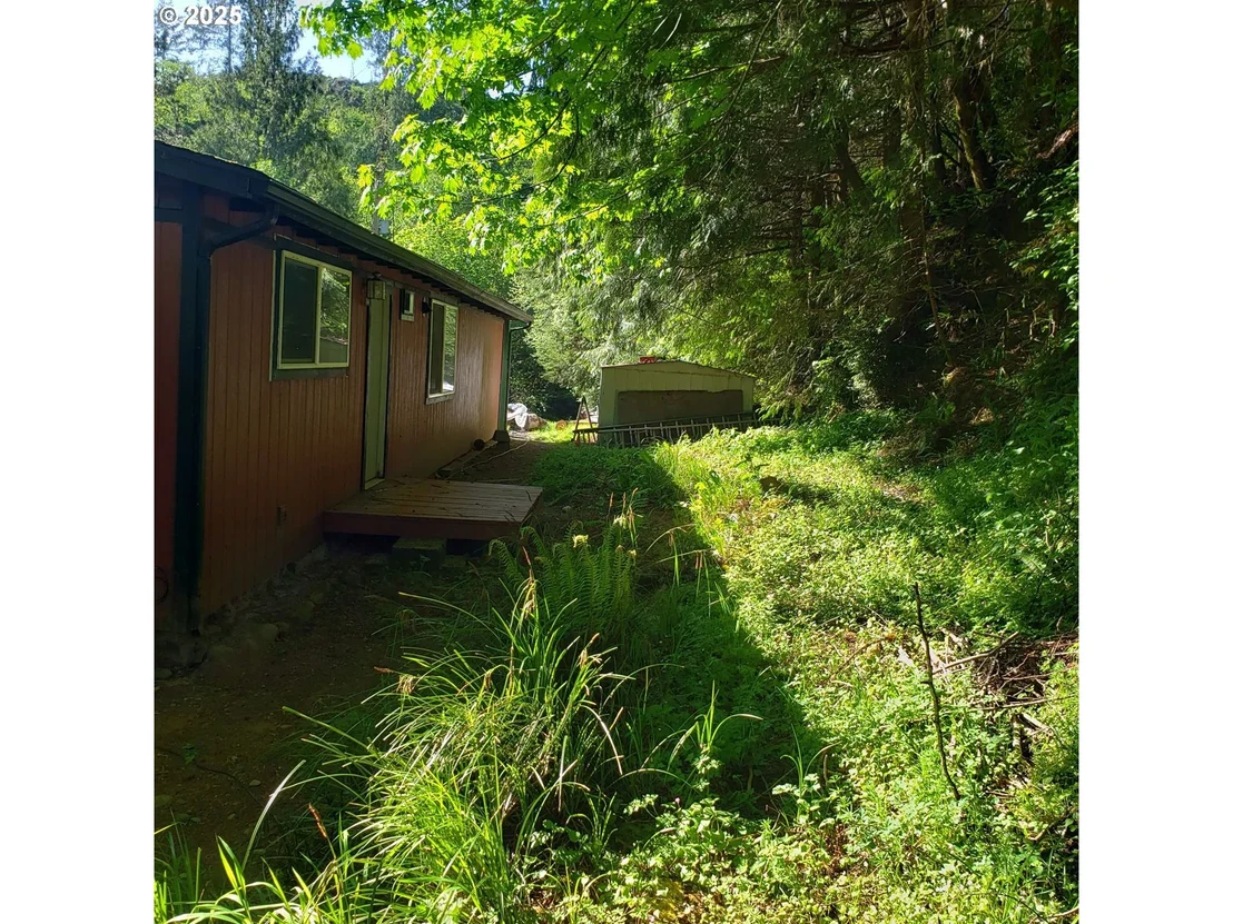 Photo of 9247 HIGHWAY 126