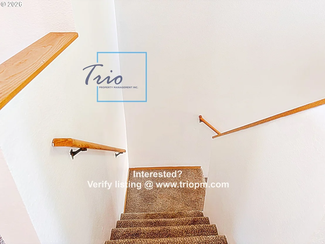 Photo of 112 LEA AVE