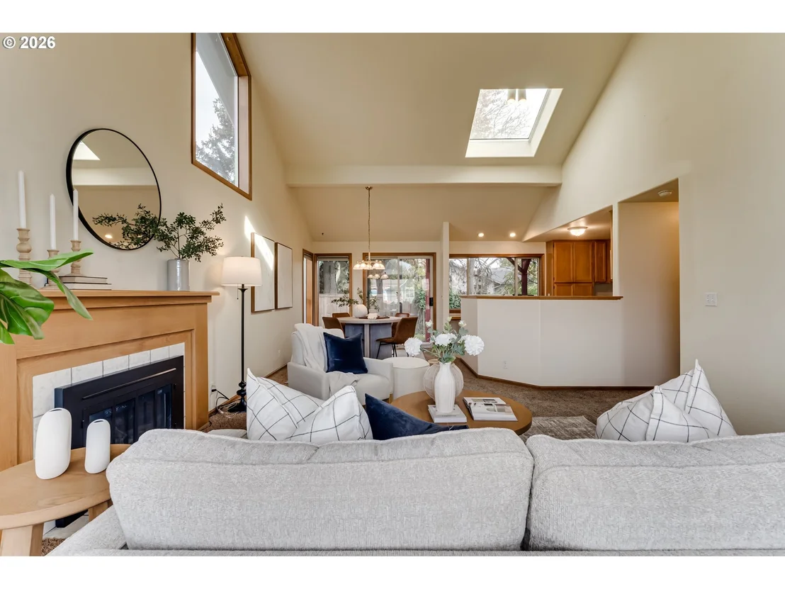 Photo of 3850 LANCASTER DR