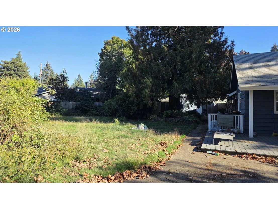 Photo of 551 SHIRE CT