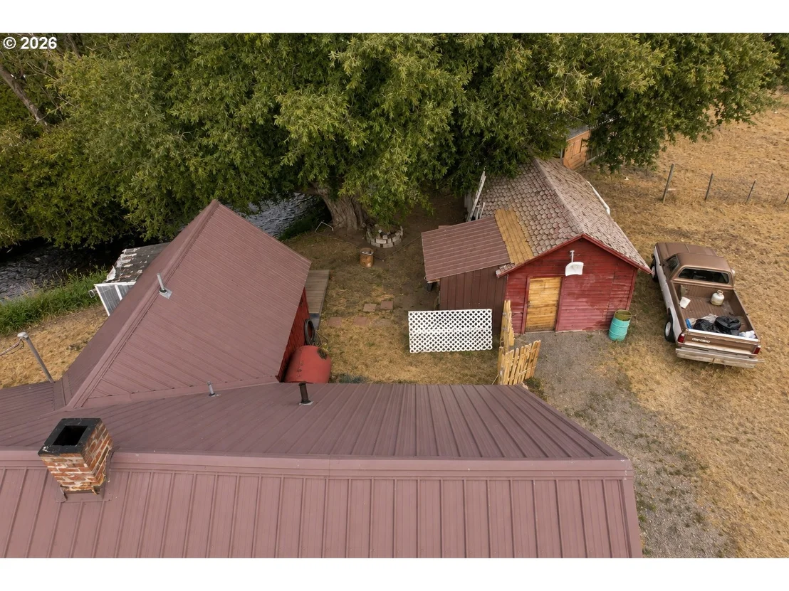 Photo of 605 SE SCHOOL ST