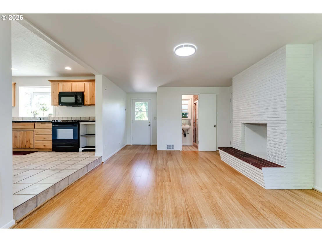 Photo of 280 REGAL CT