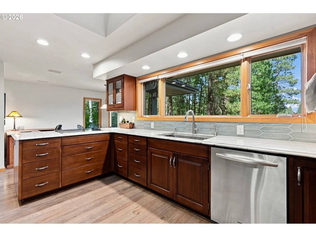 Photo of 13442 Galium