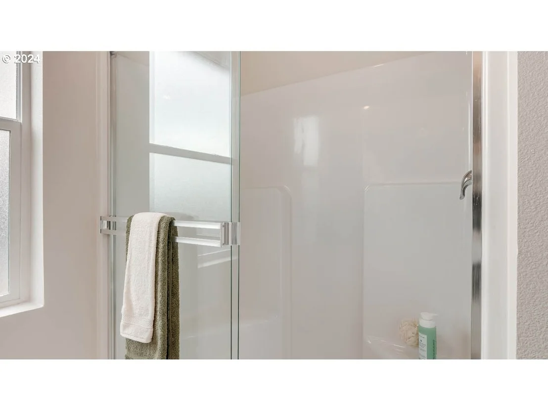 Photo of 444 Reno ST NE