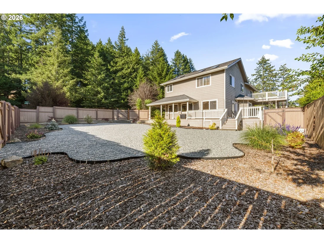Photo of 997 KRISTA LN