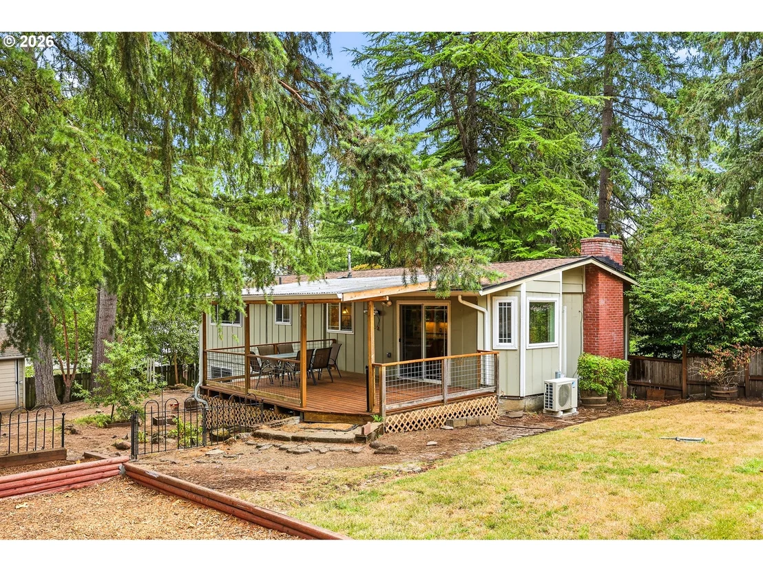 Photo of 30 COACHMAN DR