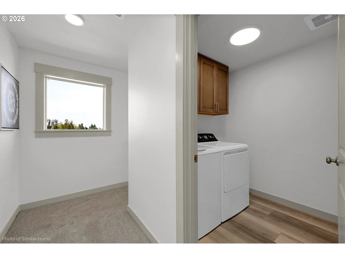 Photo of Unit 20 at 545 Mountaingate DR