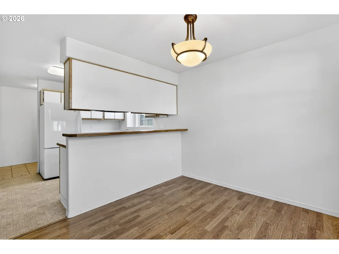 Photo of Unit 162 at 4606 W POWELL BLVD