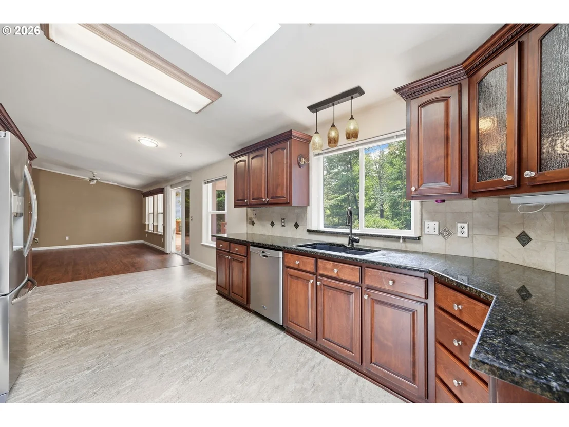 Photo of 489 SHERWOOD LOOP