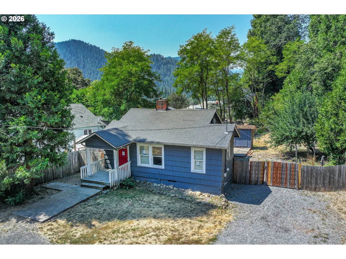 Photo of 76336 WILLAMETTE WAY