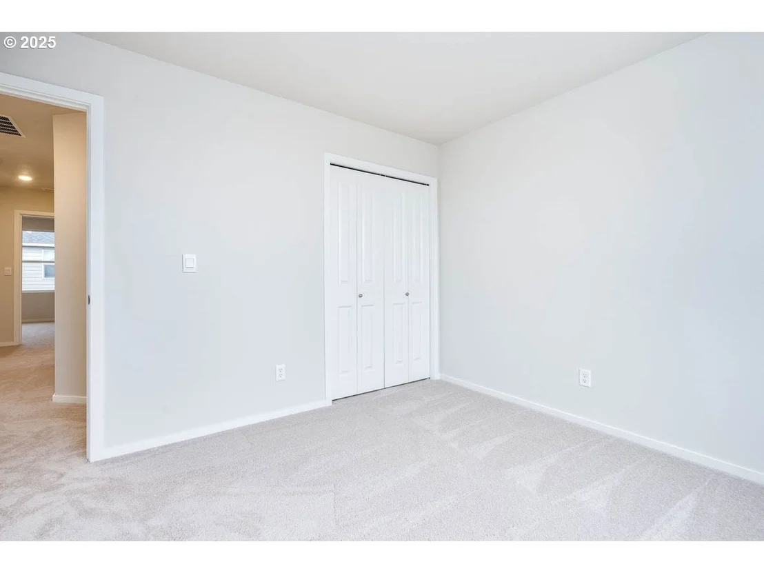 Photo of 422 Reno ST NE