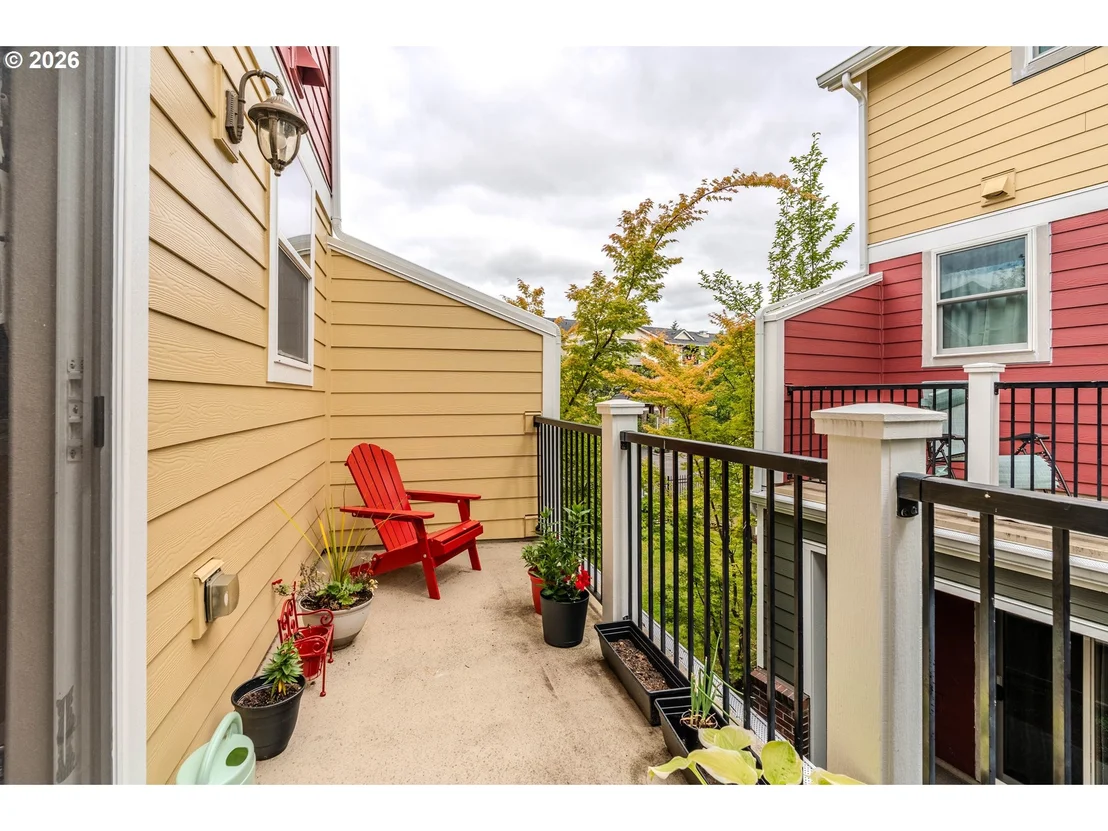 Photo of 866 NW COUNCIL DR