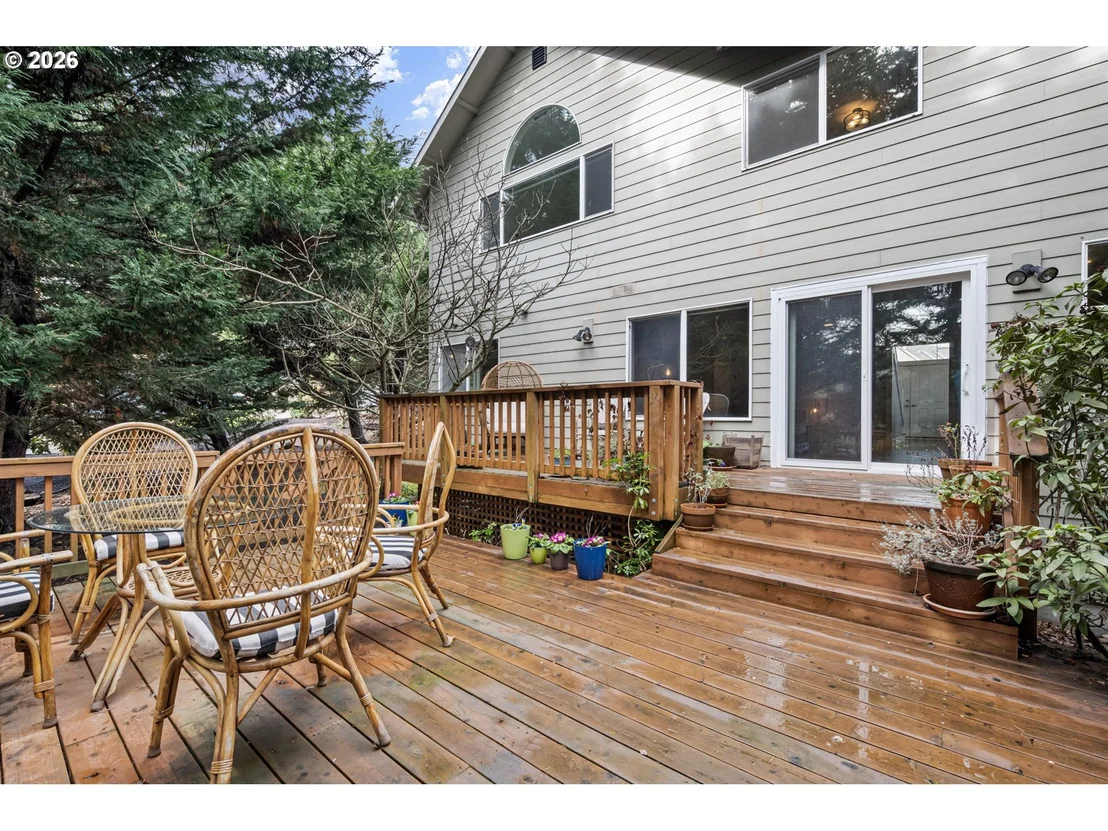 Photo of 3368 BENTLEY AVE