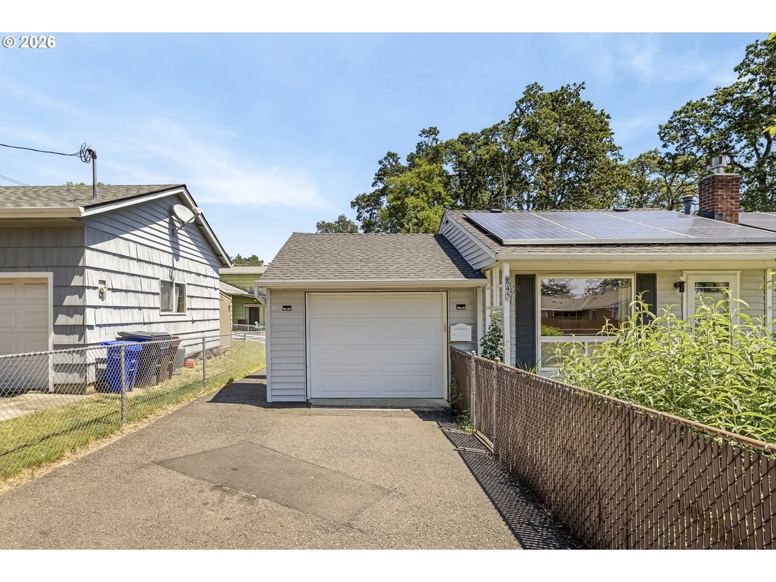 Photo of 845 CORNELL AVE