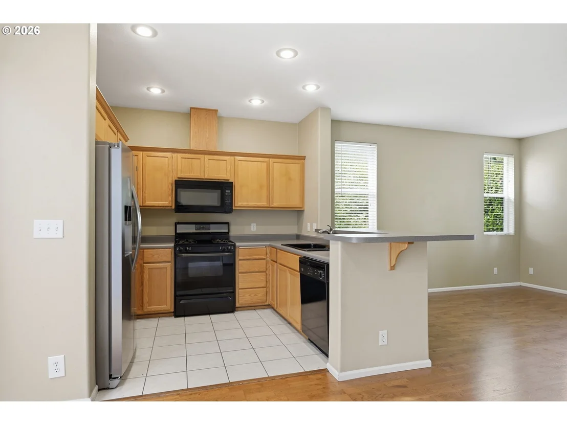 Photo of 1637 HAMLET LN