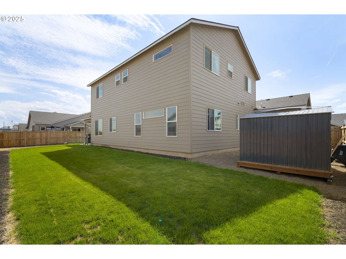 Photo of 280 NW DOUBLE EAGLE AVE