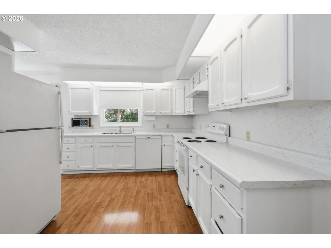 Photo of 1030 1ST PL