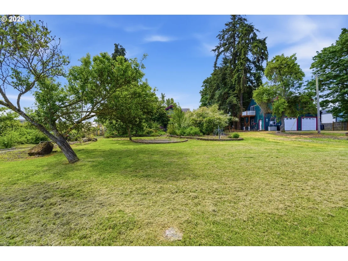 Photo of 5320 ROYAL AVE