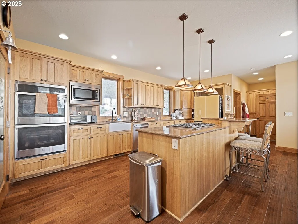 Photo of 4728 COOPERS HAWK RD