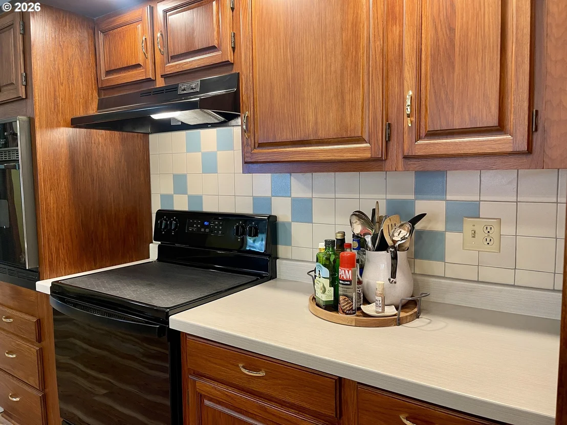 Photo of 54824 ROBINSON RD