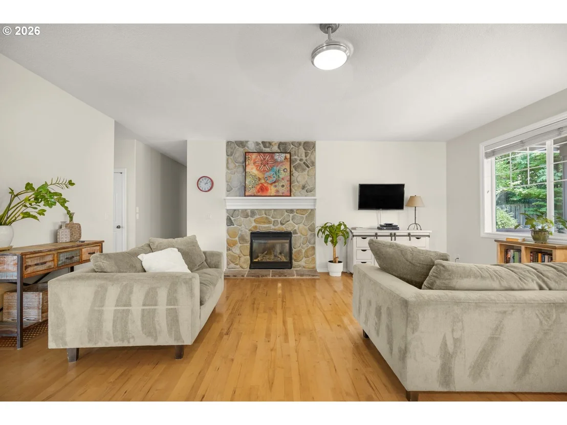 Photo of 2311 FALCON DR
