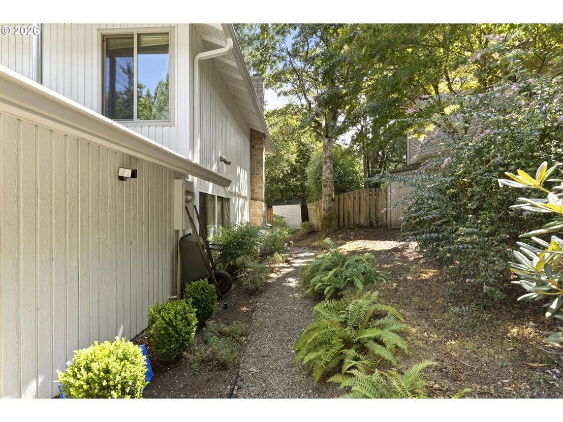 Photo of 2910 CARRIAGE WAY