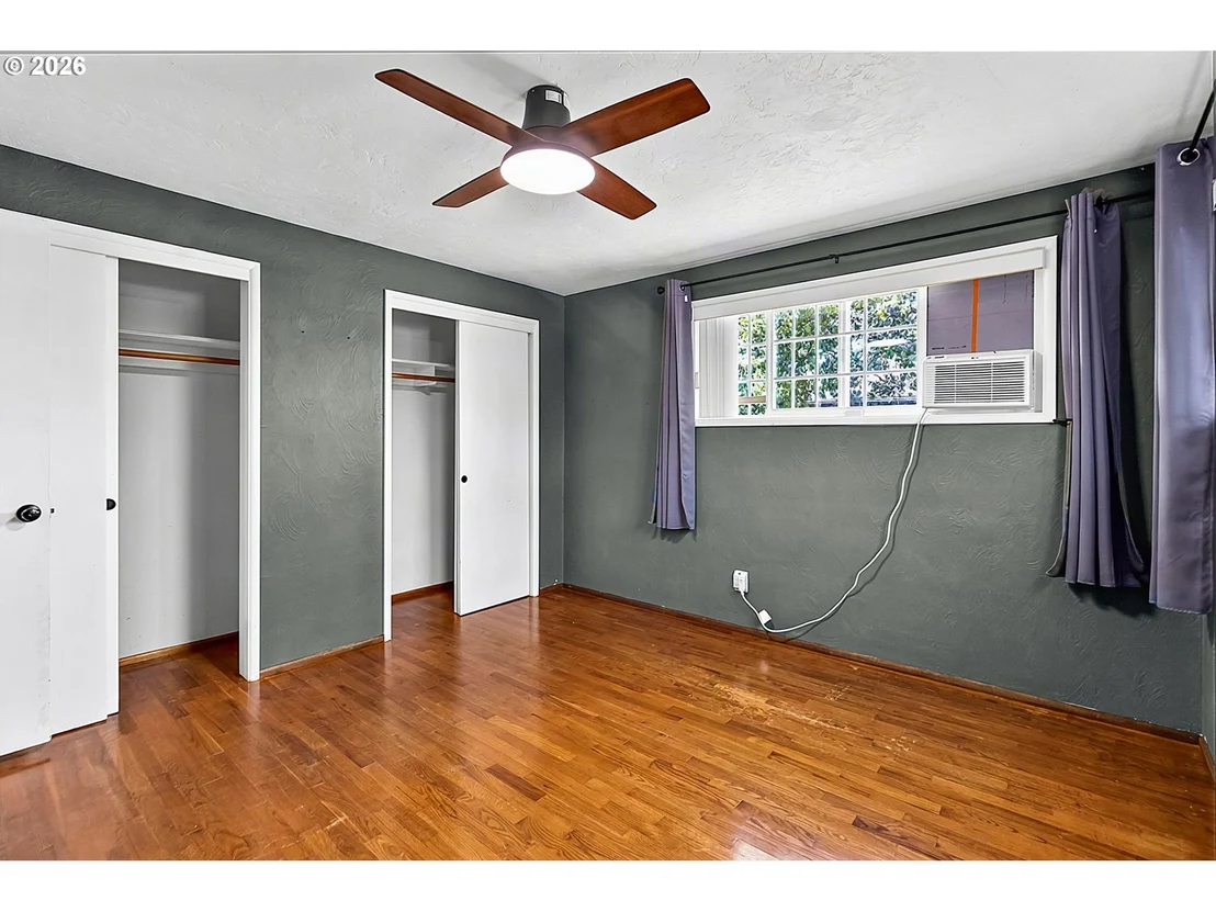 Photo of 2488 VIEWMONT AVE