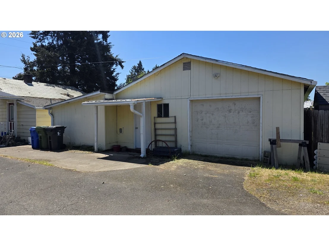 Photo of 3801 DOVE LN