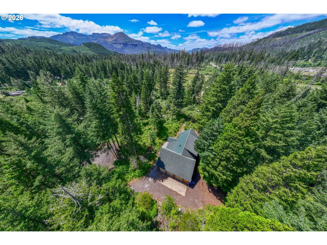 Photo of 54703 CADDIS LN