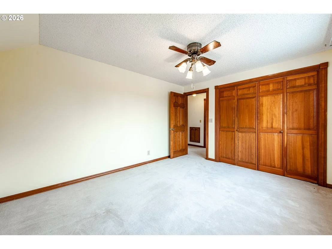 Photo of 441 W D ST