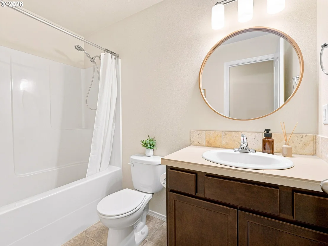 Photo of 559 ANDRIAN CT