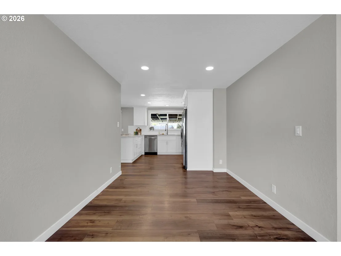 Photo of 326 38TH PL