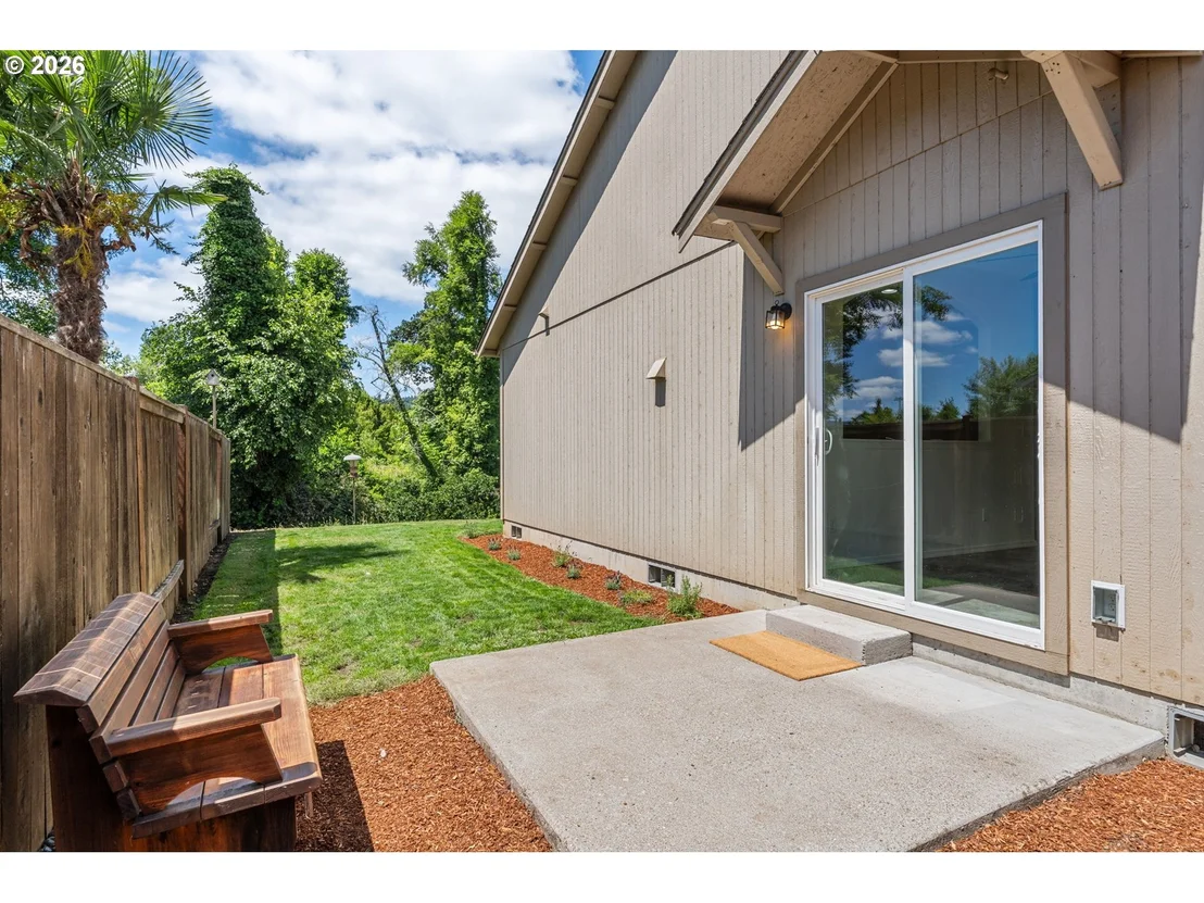 Photo of 1141 RIVERFRONT WAY