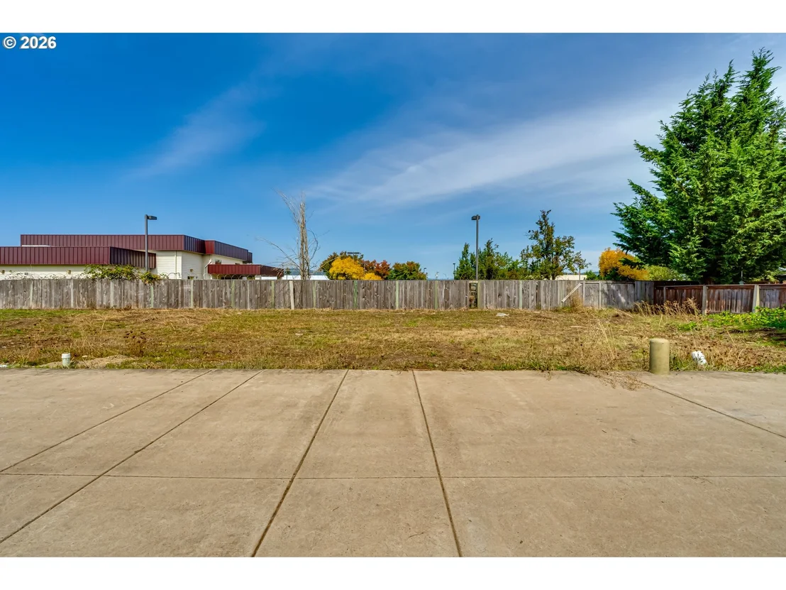 Photo of Unit 2 at S 41st PL