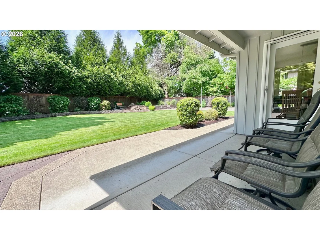 Photo of 1364 VICTORIAN WAY