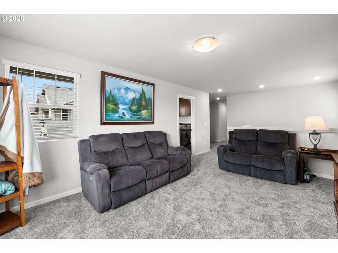 Photo of 4240 SW MAWRCREST AVE